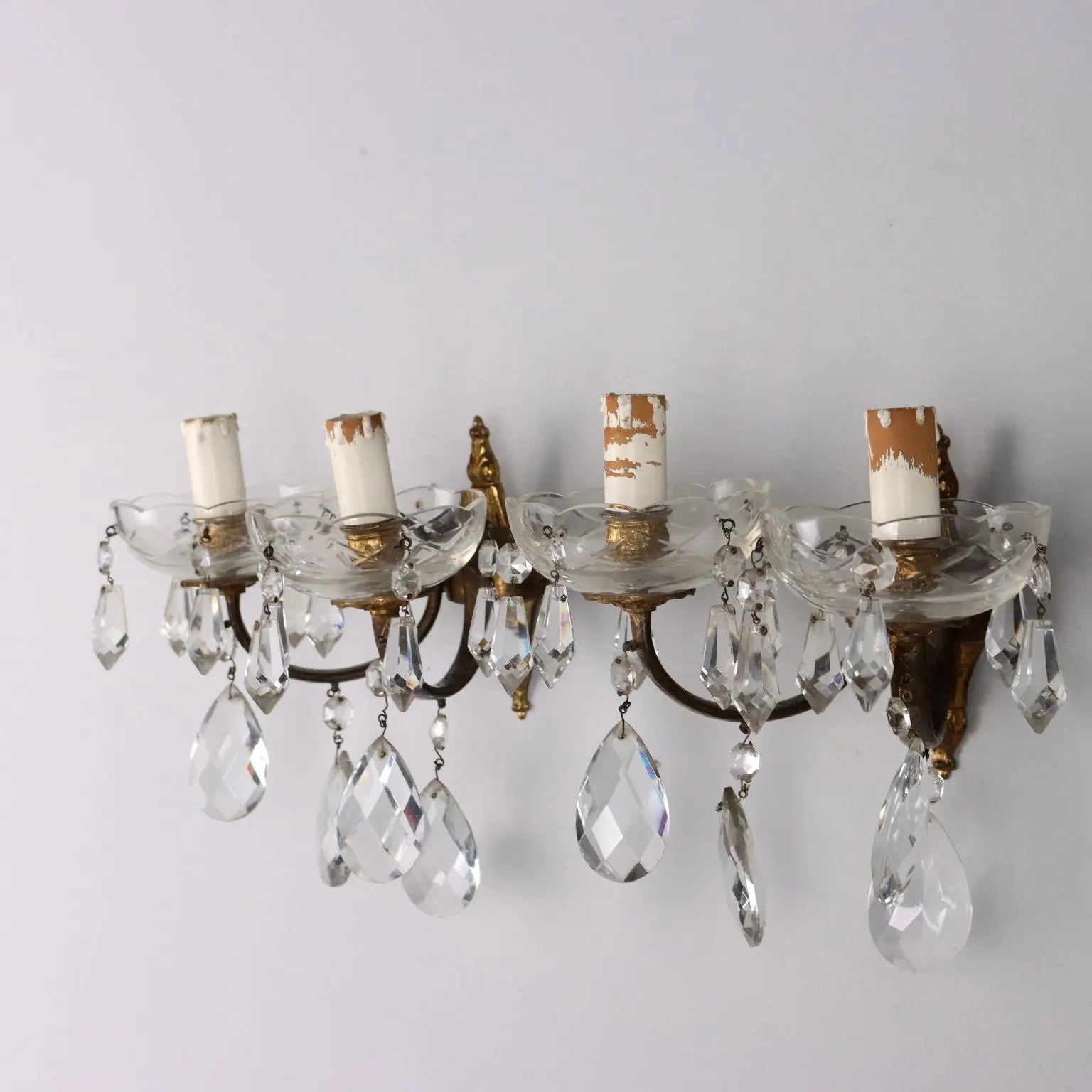 Pair of Antique Wall Lamps Gilded Bronze Italy XX Century - Italy, XX Century | Antiques | Lighting
