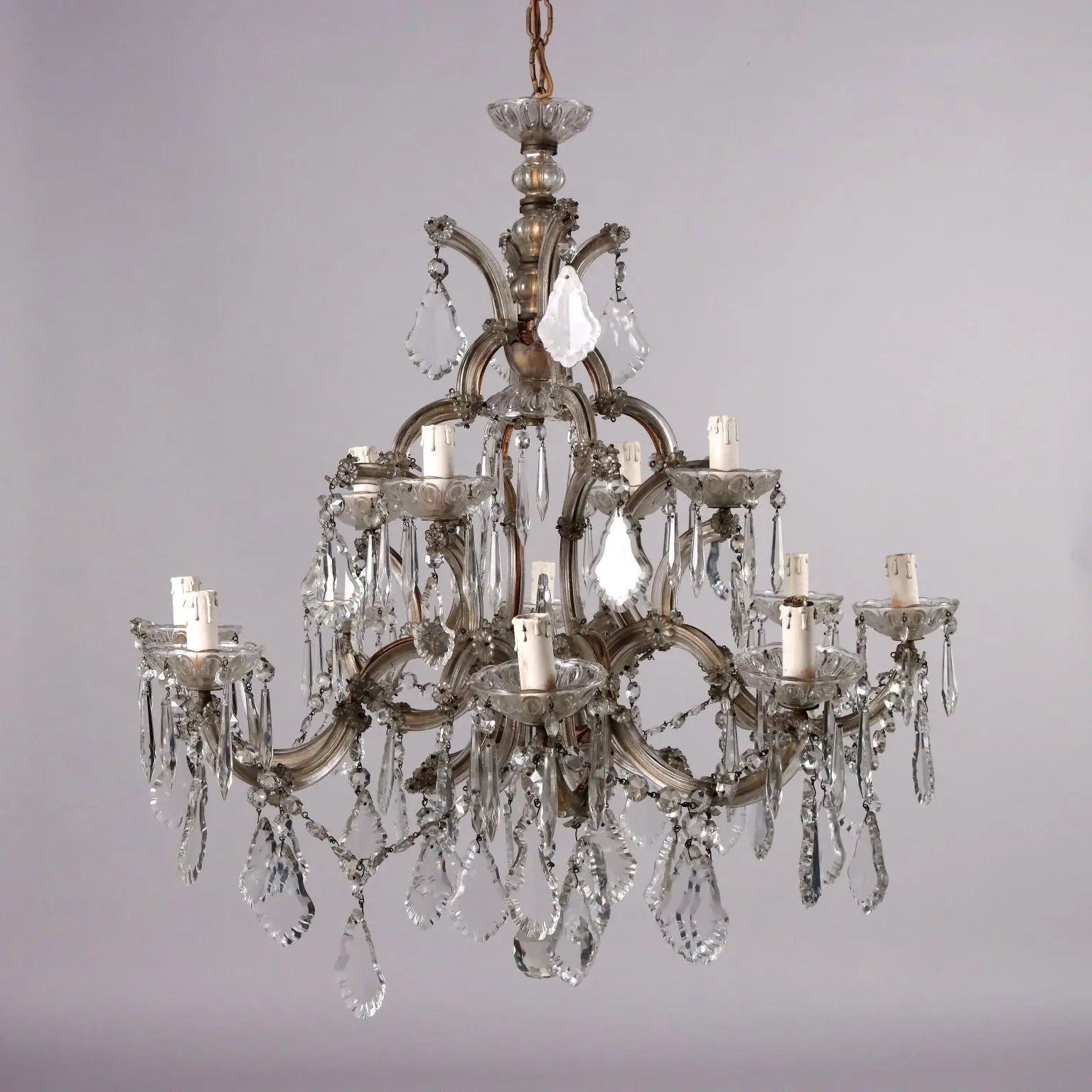 Maria Theresa Style Chandelier - Twelve Lights