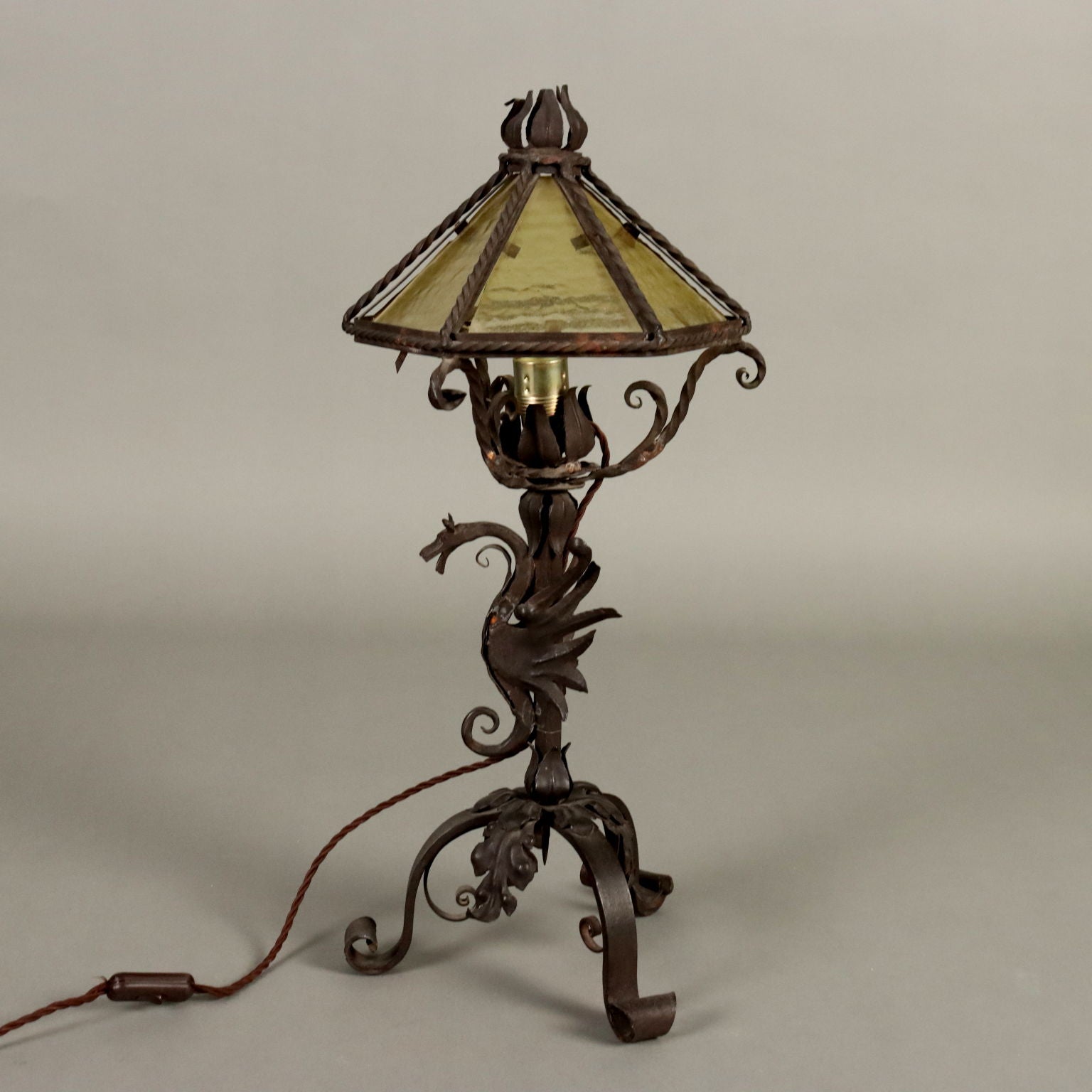Antique Neo-Renaissance Style Table Lamp Iron XX Century - Italy, Early XX Century | Antiques  Lighting