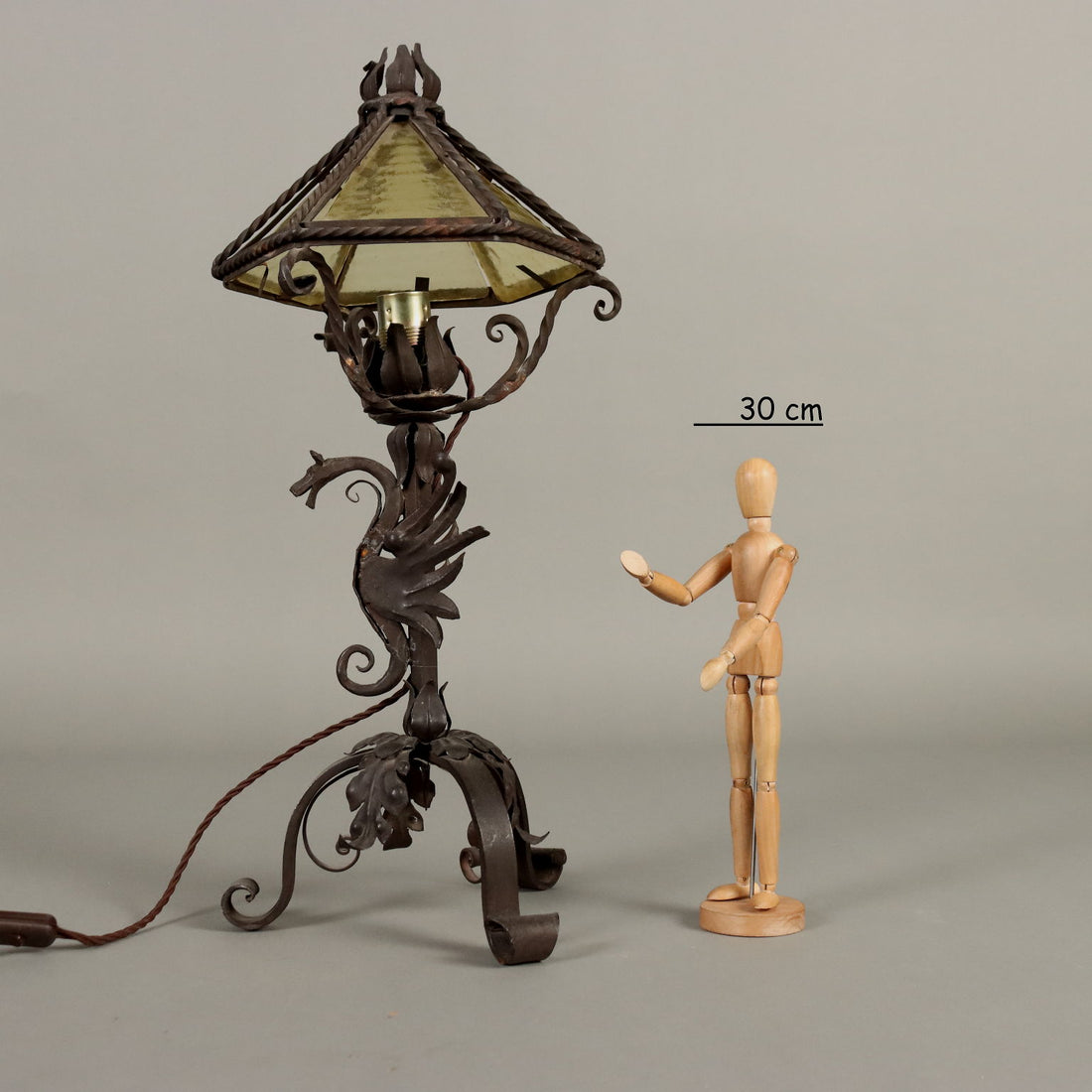 Antique Neo-Renaissance Style Table Lamp Iron XX Century - Italy, Early XX Century | Antiques  Lighting