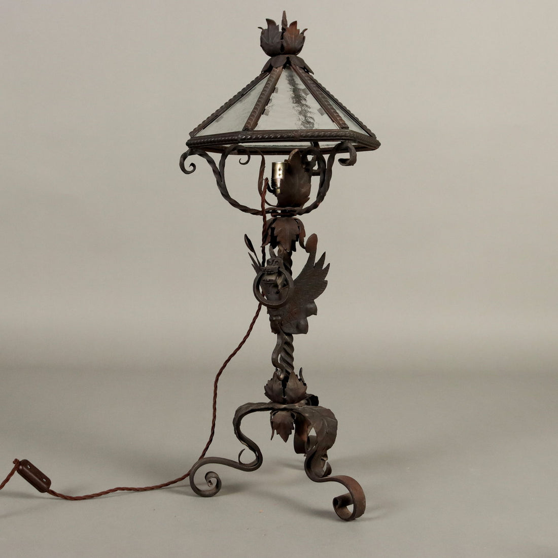 Antique Neo-Renaissance Style Table Lamp Iron XX Century - Italy, Early XX Century | Antiques  Lighting