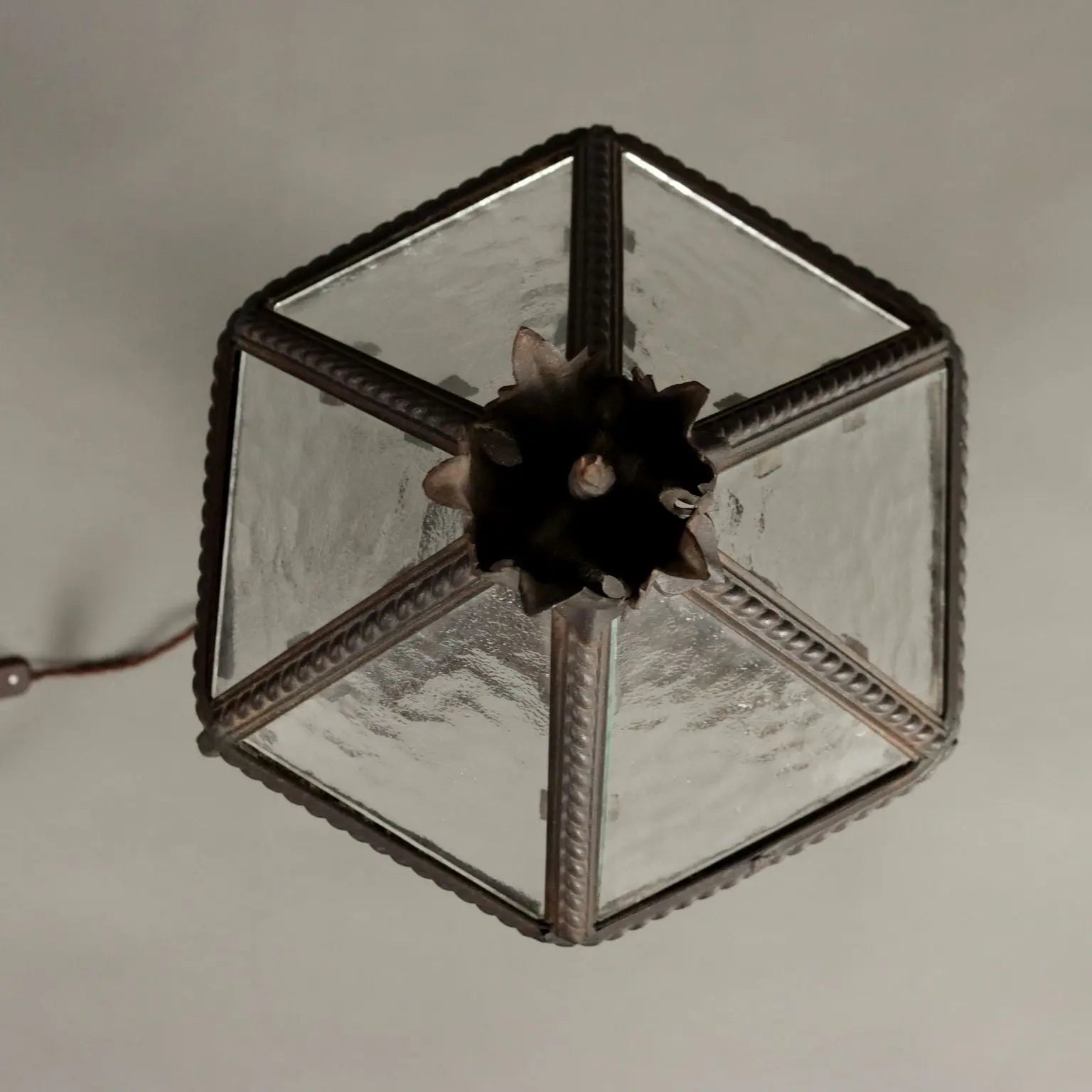 Antique Neo-Renaissance Style Table Lamp Iron XX Century - Italy, Early XX Century | Antiques | Lighting