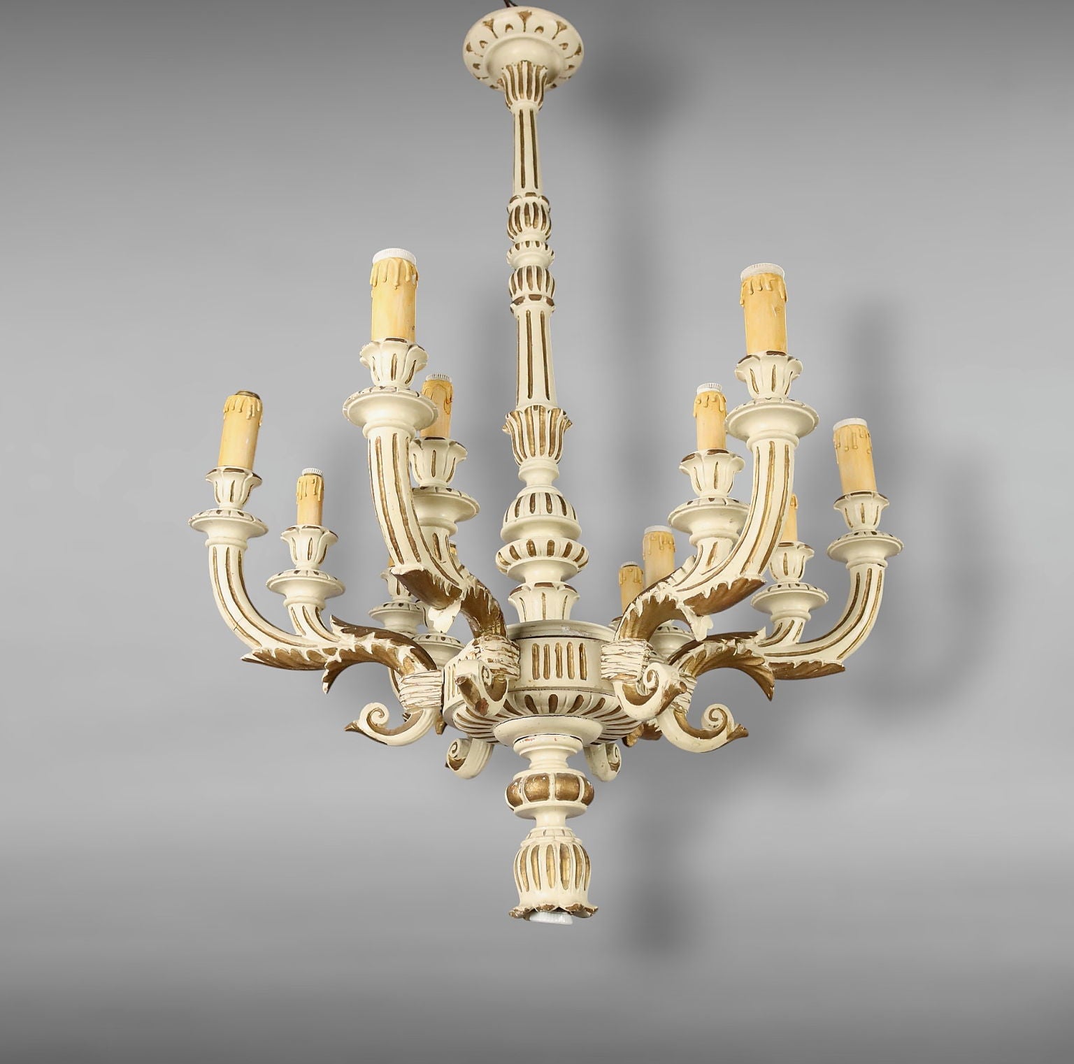 Antique Chandelier Gilded and Lacquered Wood Italy XX Century - Italy, XX Century | Antiques  Lighting