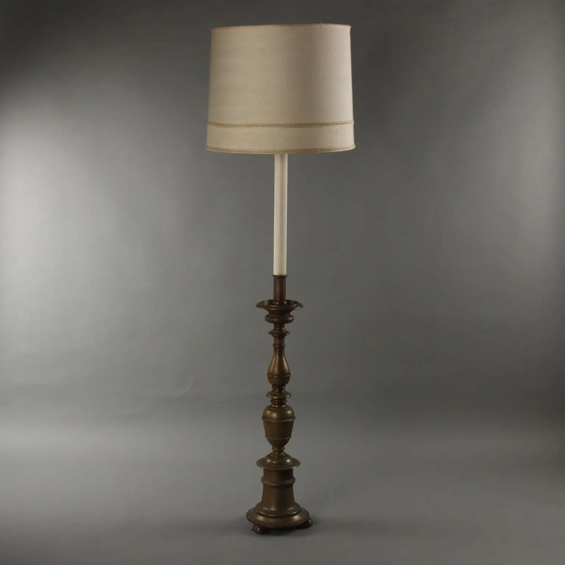 Bronze Torchère with Lampshade - Italy, 20th Century