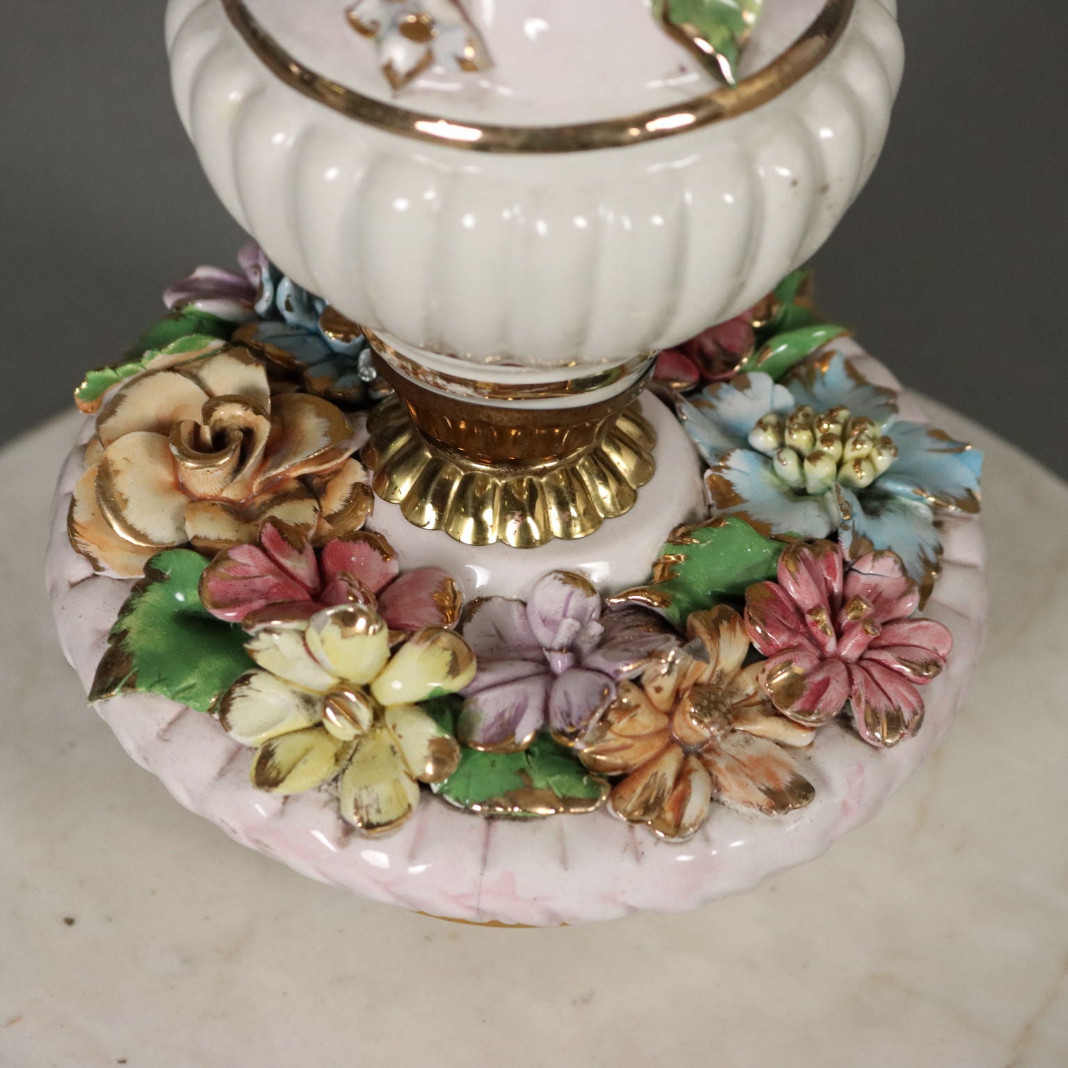 Antique Floor Lamp Ceramic Gilded Metal Italy XX Century - Italy, XX Century | Antiques  Lighting