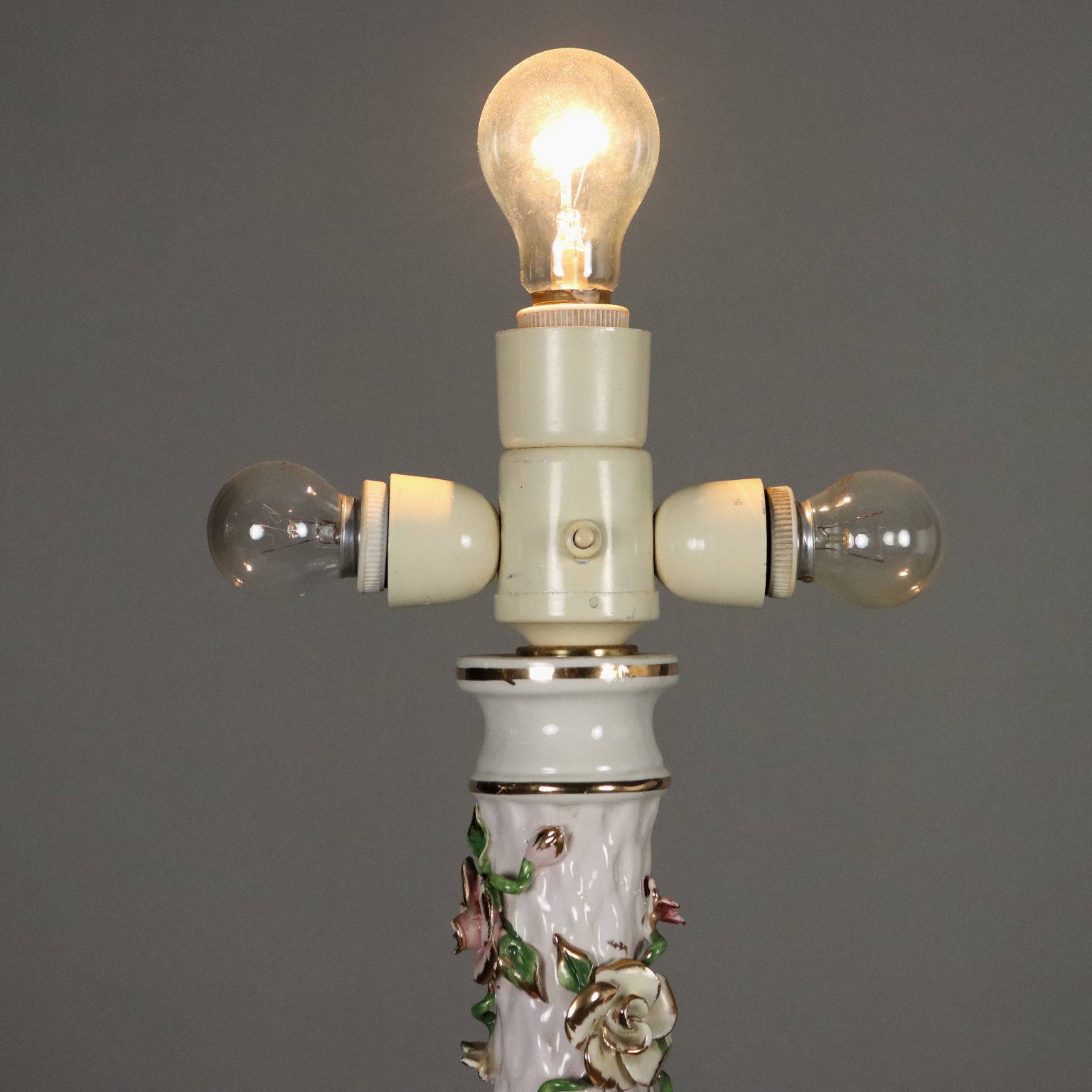 Antique Floor Lamp Ceramic Gilded Metal Italy XX Century - Italy, XX Century | Antiques  Lighting