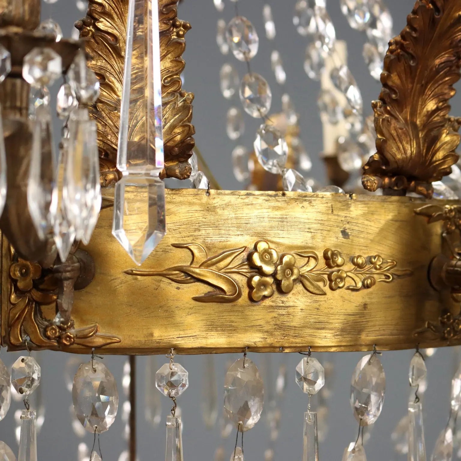 Antique Balloon-Shaped Chandelier Gilded Metal Glass XIX Century - Italy, End of the XIX Century | Antiques | Lighting
