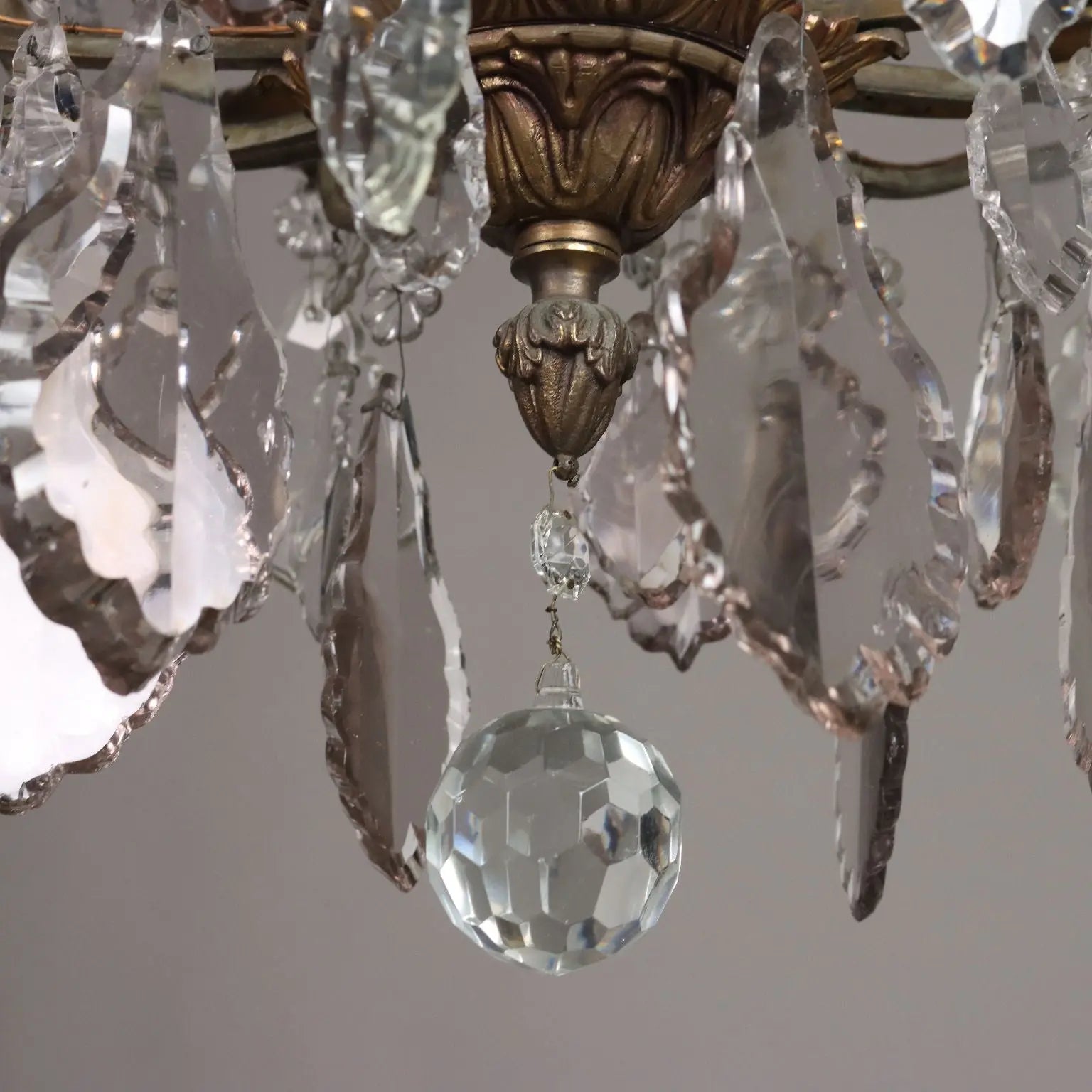 Antique Chandelier Glass Gilded Metal Italy XIX Century - Italy, XIX Century | Antiques | Lighting