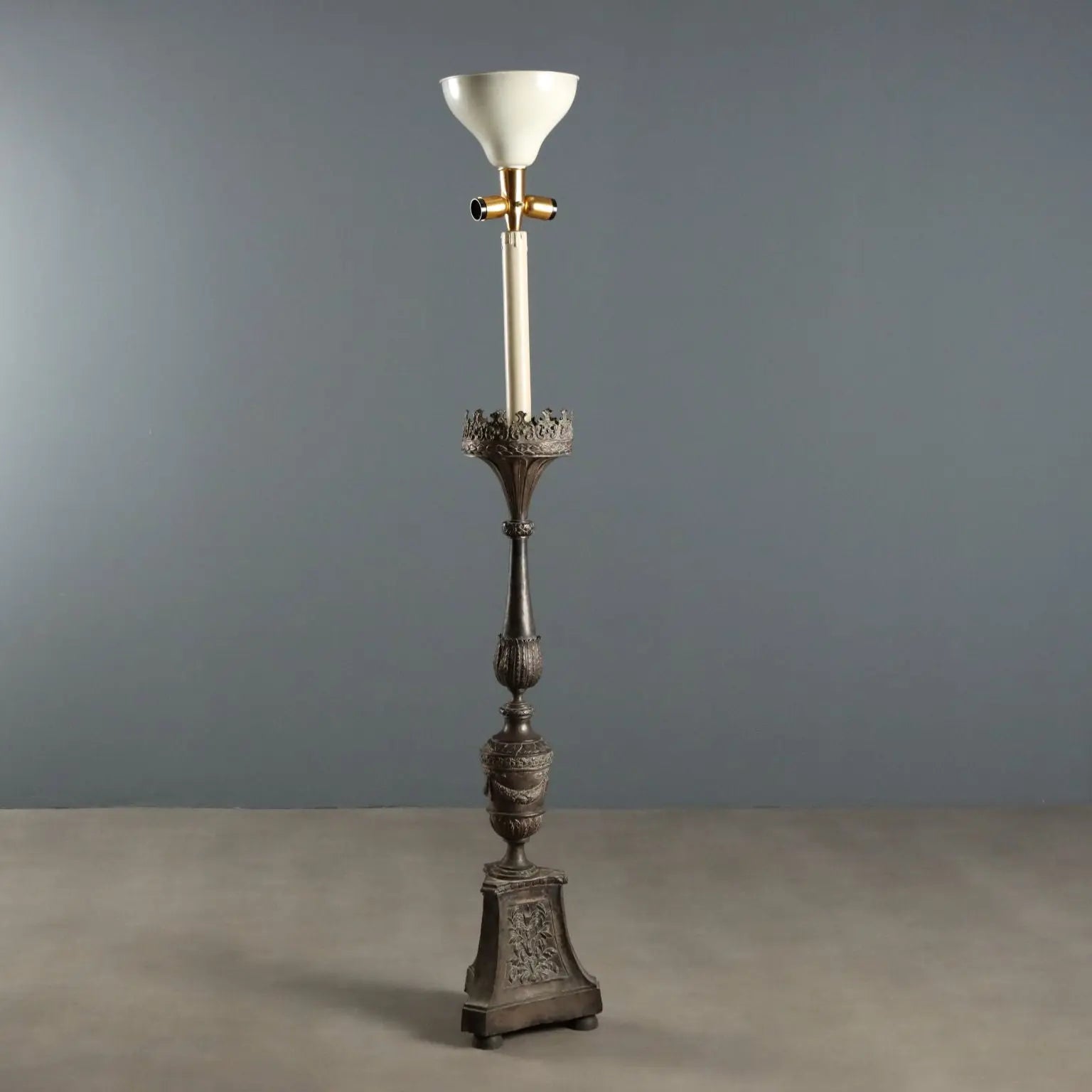 Antique Candelabra Iron Wood Italy XIX Century - Italy | Antiques | Lighting