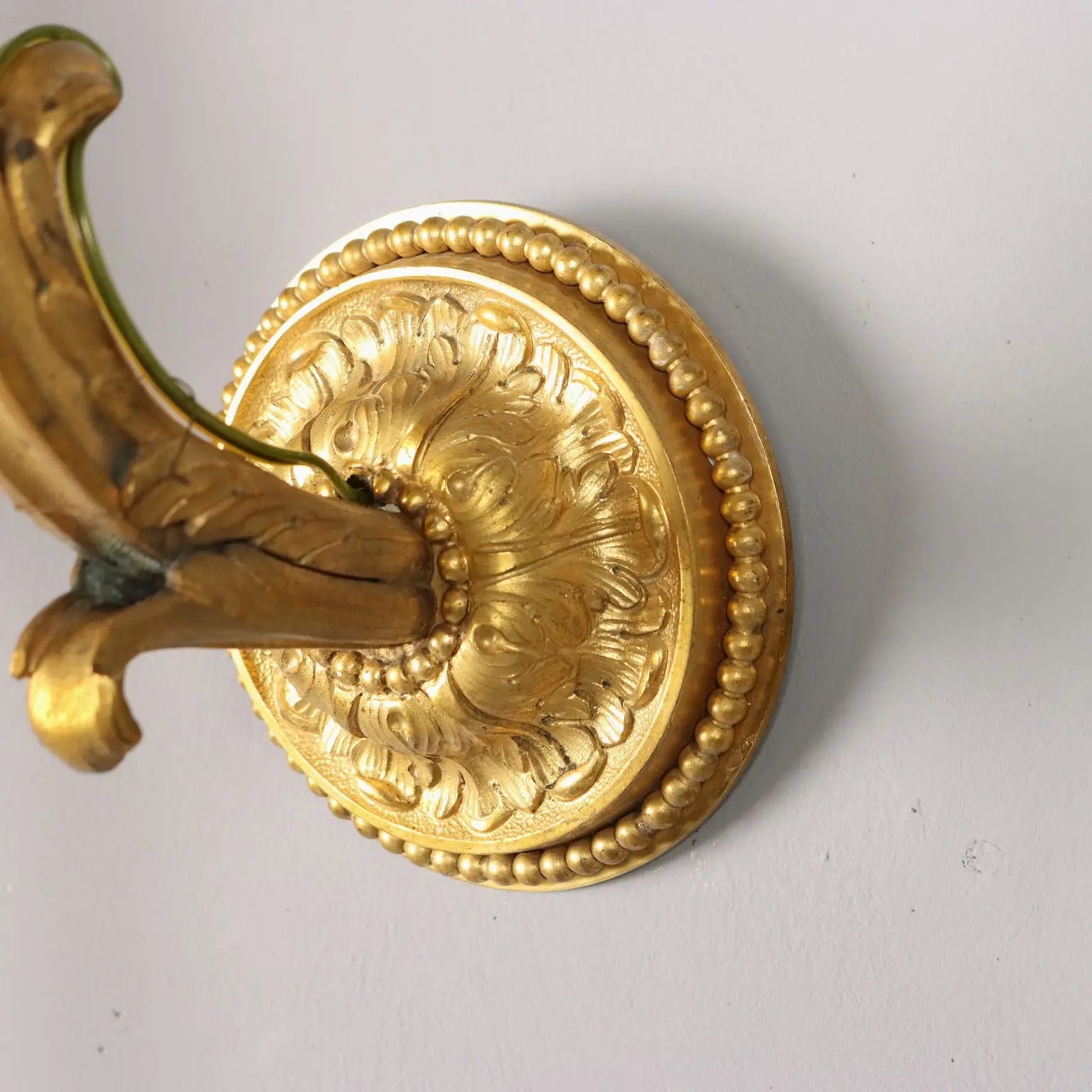 Antique Wall Lamps Neoclassical Style Bronze Italy XIX Century - Italy, XX Century | Antiques | Lighting