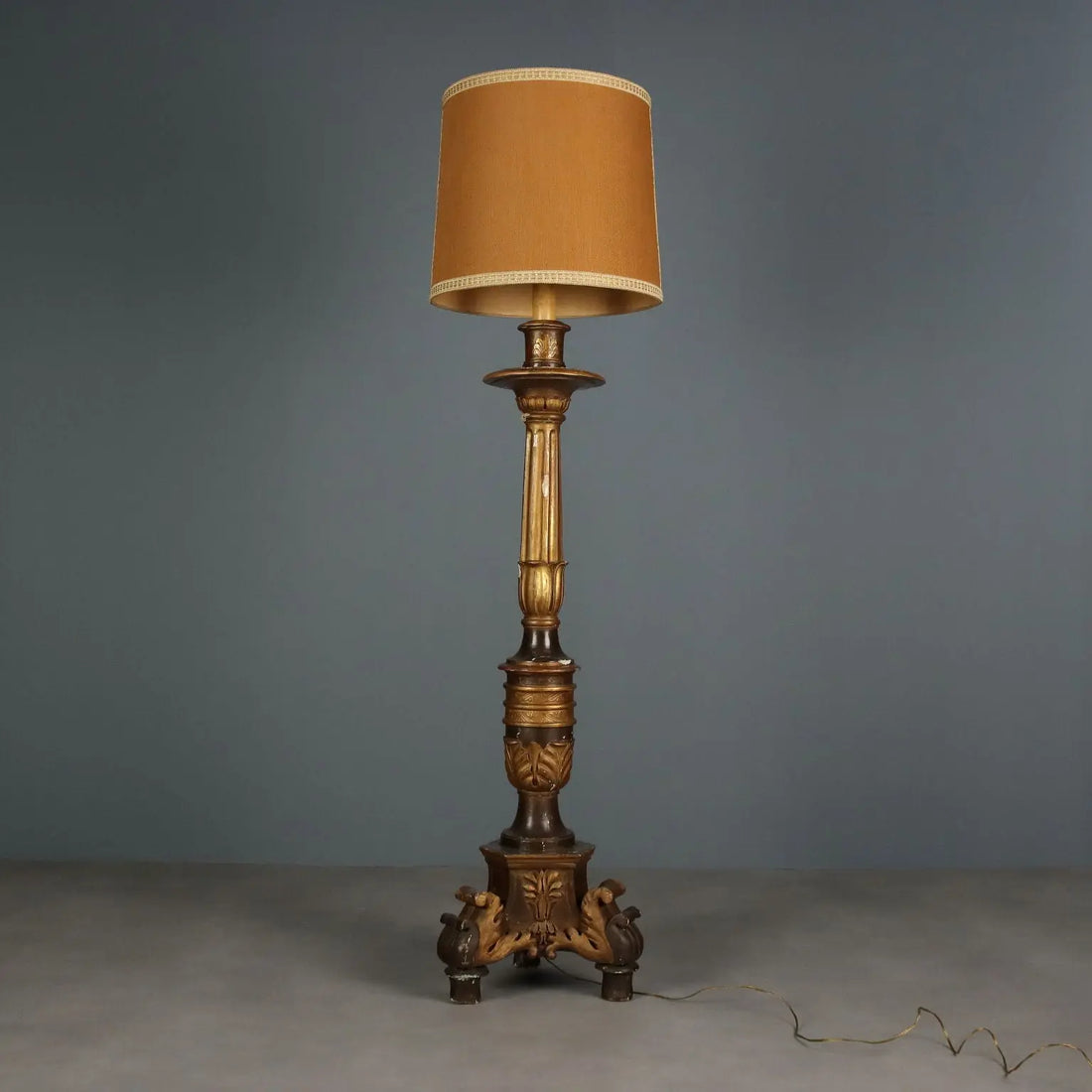 Antique Candlestick Gilded Wood Fabric Italy XIX Century - Italy, Late XIX Century | Antiques | Lighting
