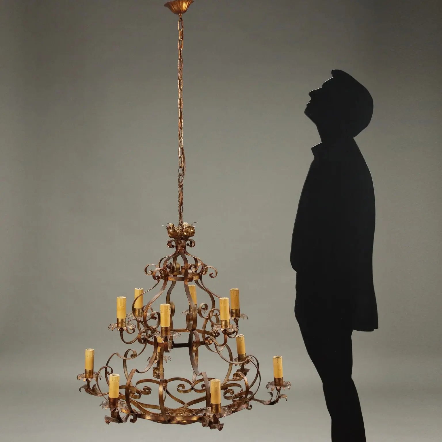 Antique Chandelier Gilded Iron Metal 12 Lights Italy XX Century - Italy, XX Century | Antiques | Lighting