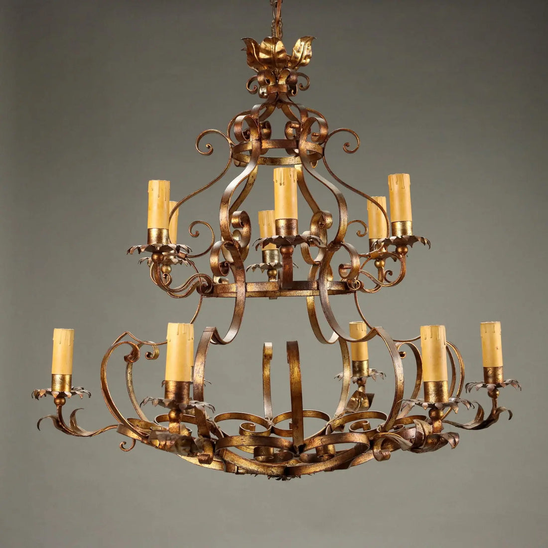 Antique Chandelier Gilded Iron Metal 12 Lights Italy XX Century - Italy, XX Century | Antiques | Lighting