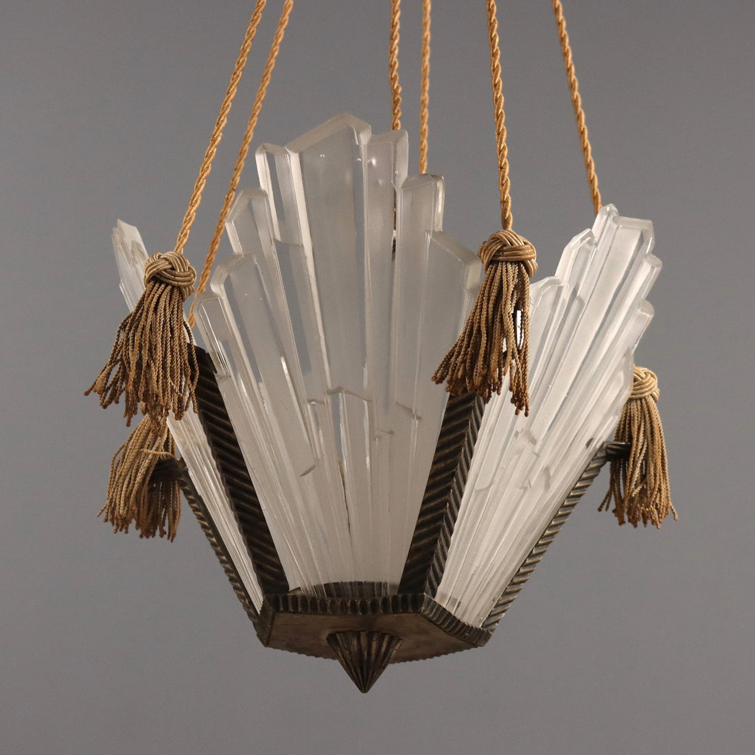  | Antiques  Lighting