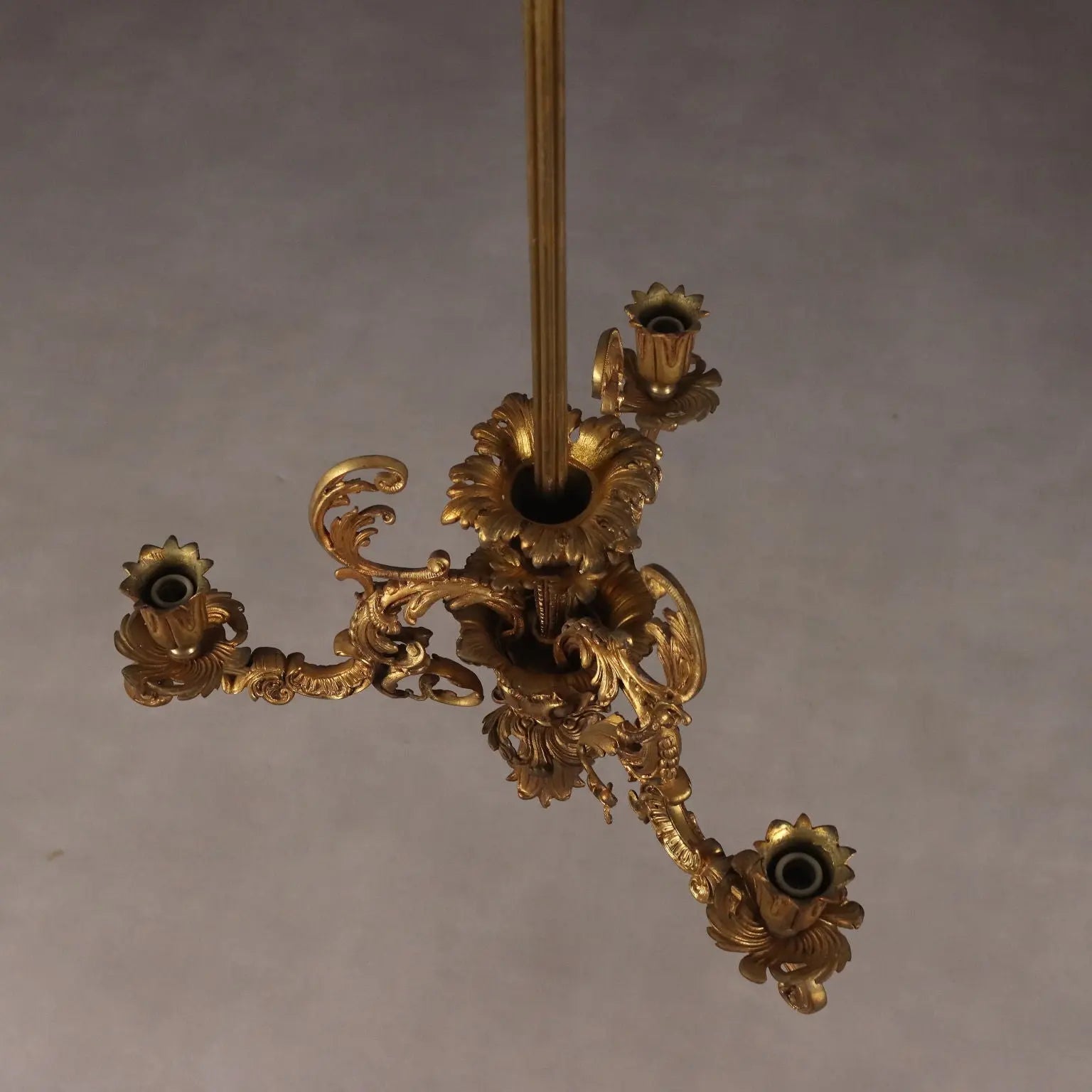 Antique Chandelier Gilded Bronze 3 Lights Italy XX Century - Italy, XX Century | Antiques | Lighting