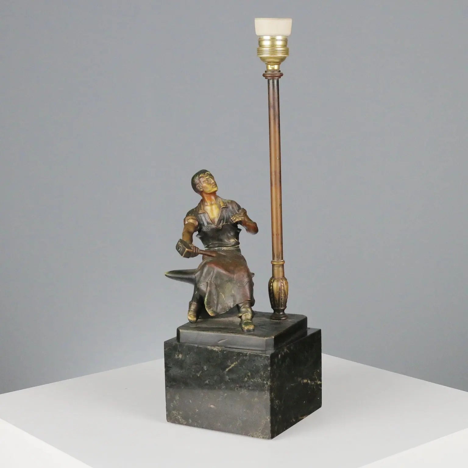 Antique Sculpture Transformed into a Lamp Otto Schmidt-Hofer '900