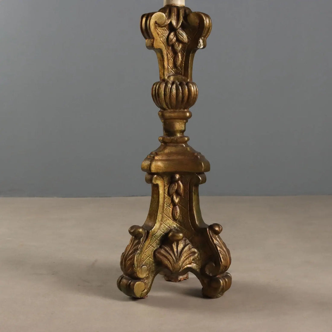 Giltwood Torchère - Italy 19th Century