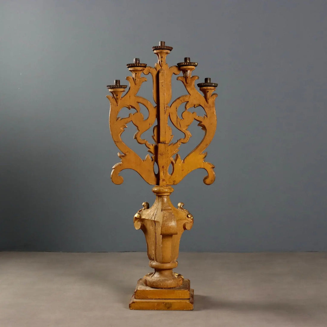 Antique Candelabra Gilded Carved Wood 5 Lights XVIII Century - Italy, XVIII Century | Antiques | Lighting