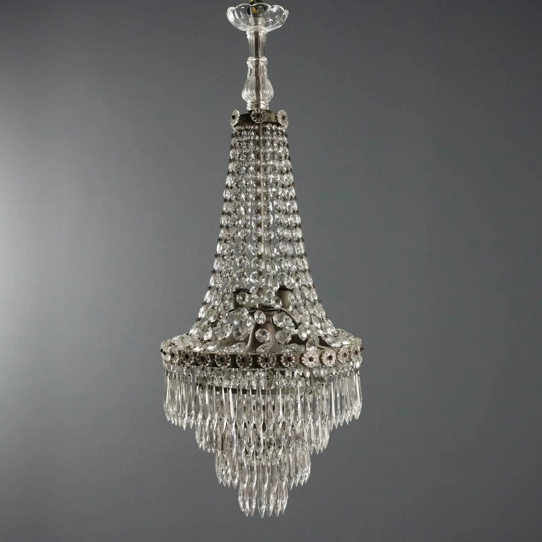 Antique Balloon-Shaped Chandelier Glass Italy XIX Century