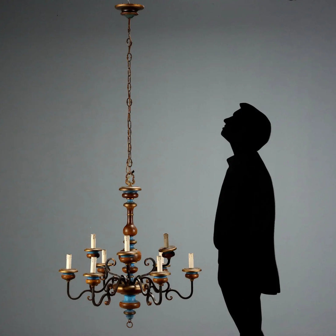 Antique Chandelier Wood Brass 9 Lights Italy XX Century