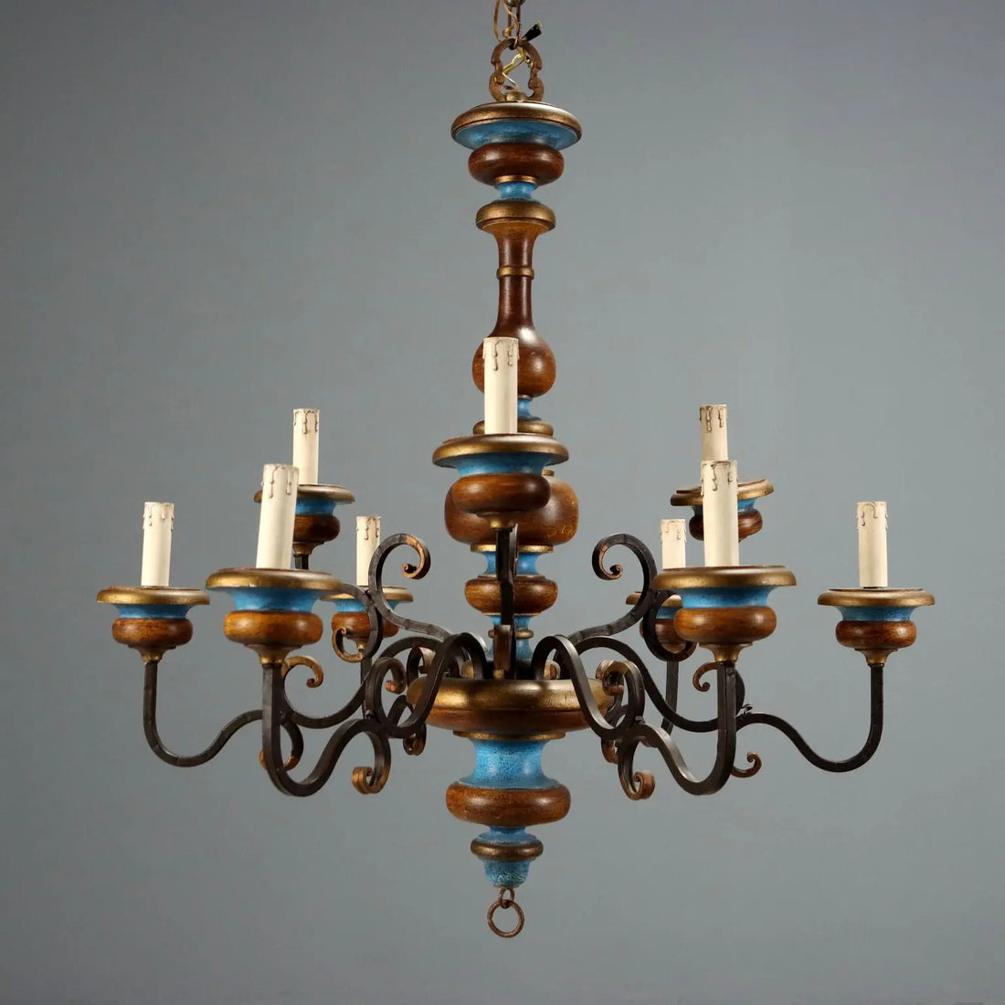 Antique Chandelier Wood Brass 9 Lights Italy XX Century