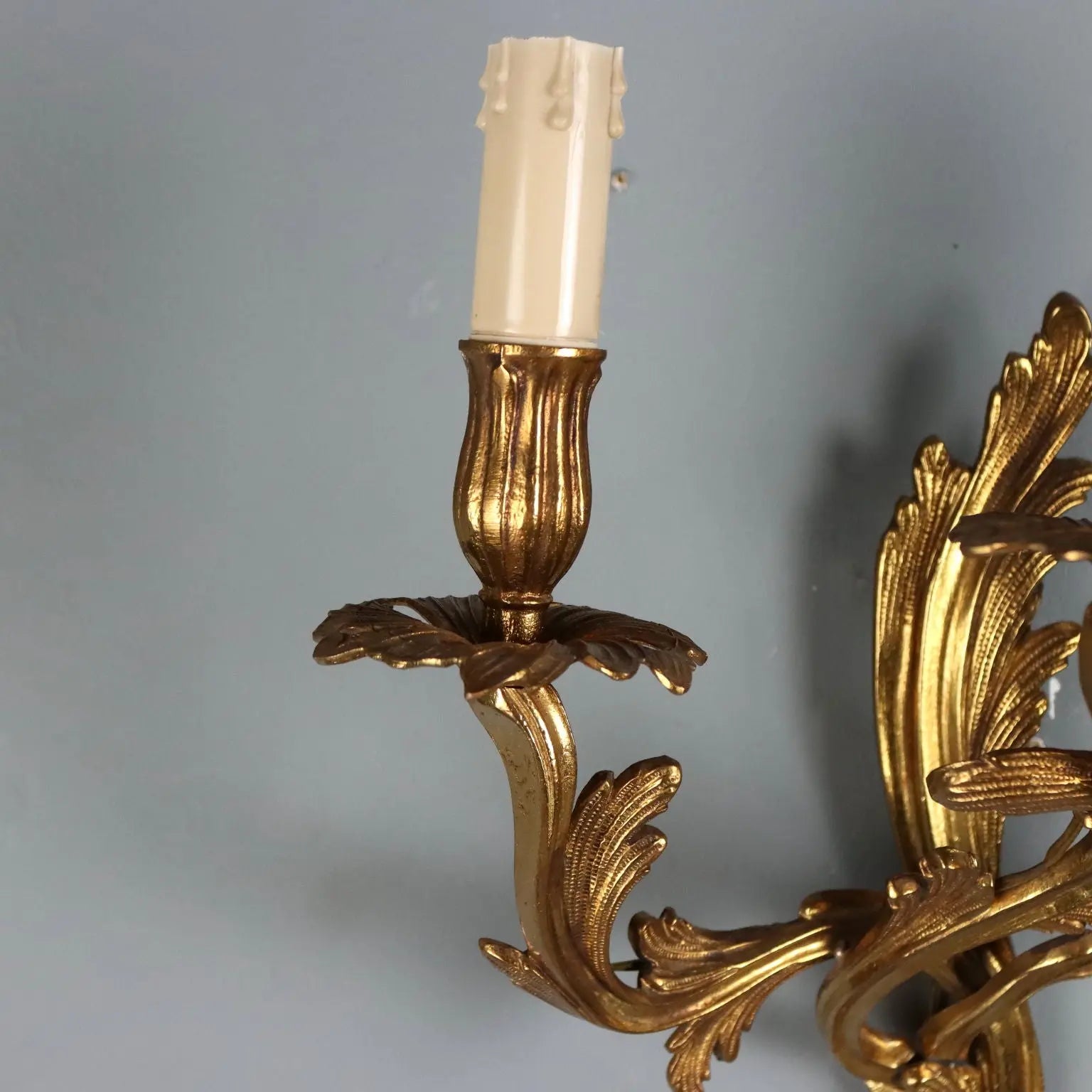 Antique Wall Lamps Bronze Leafy Decorations Italy XX Century