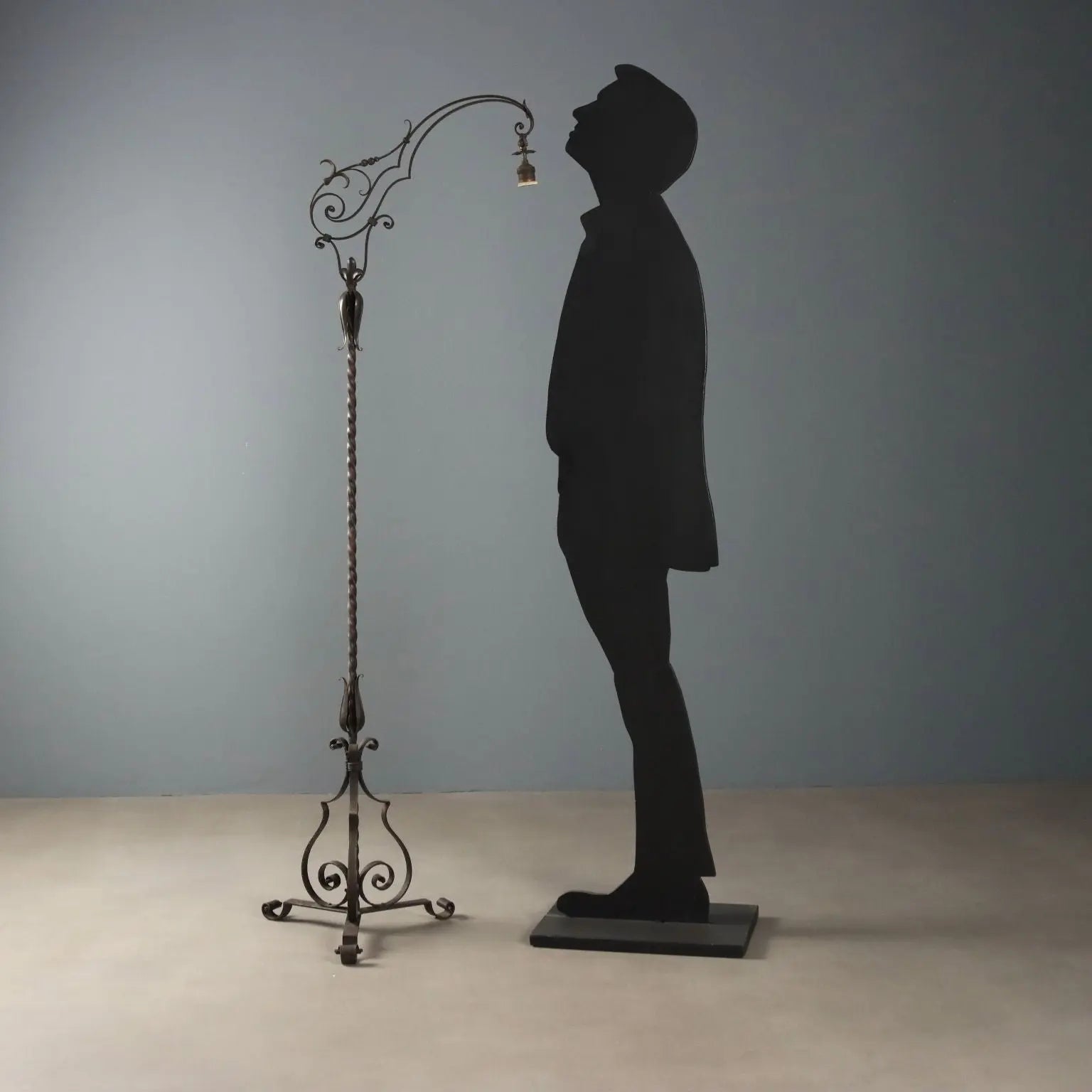 Antique Floor Lamp Art Nouveau Iron Italy XX Century