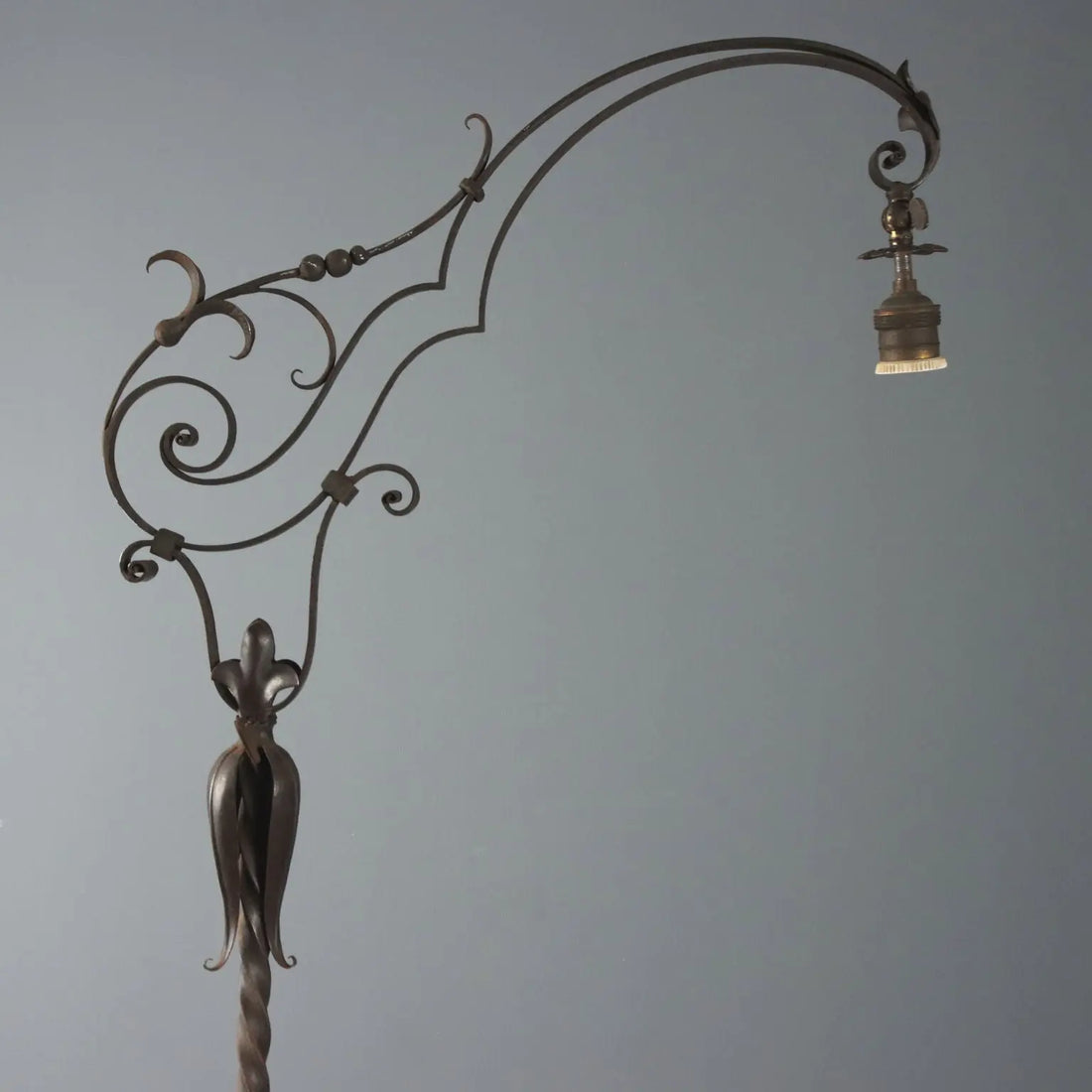 Antique Floor Lamp Art Nouveau Iron Italy XX Century