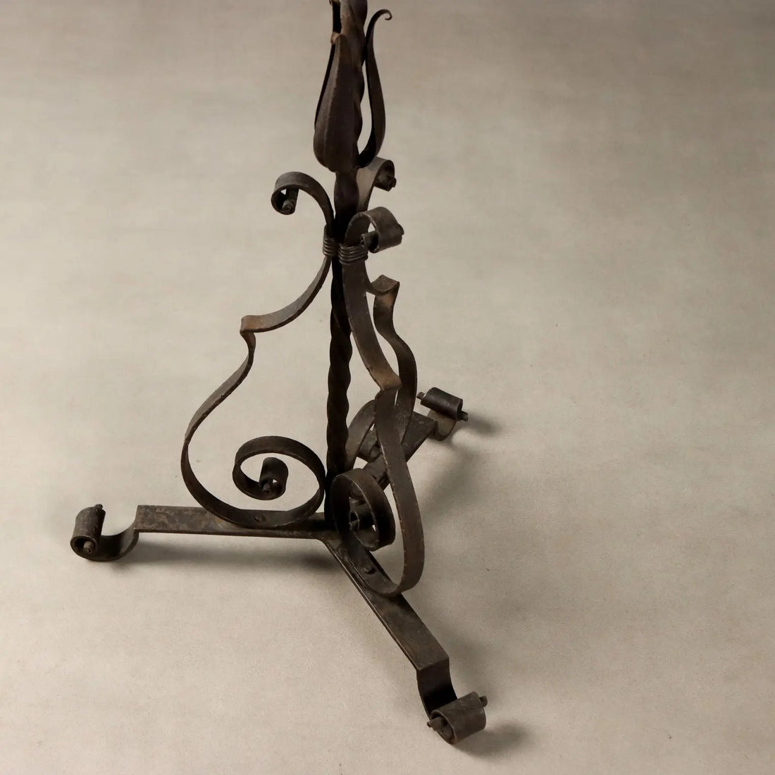 Antique Floor Lamp Art Nouveau Iron Italy XX Century