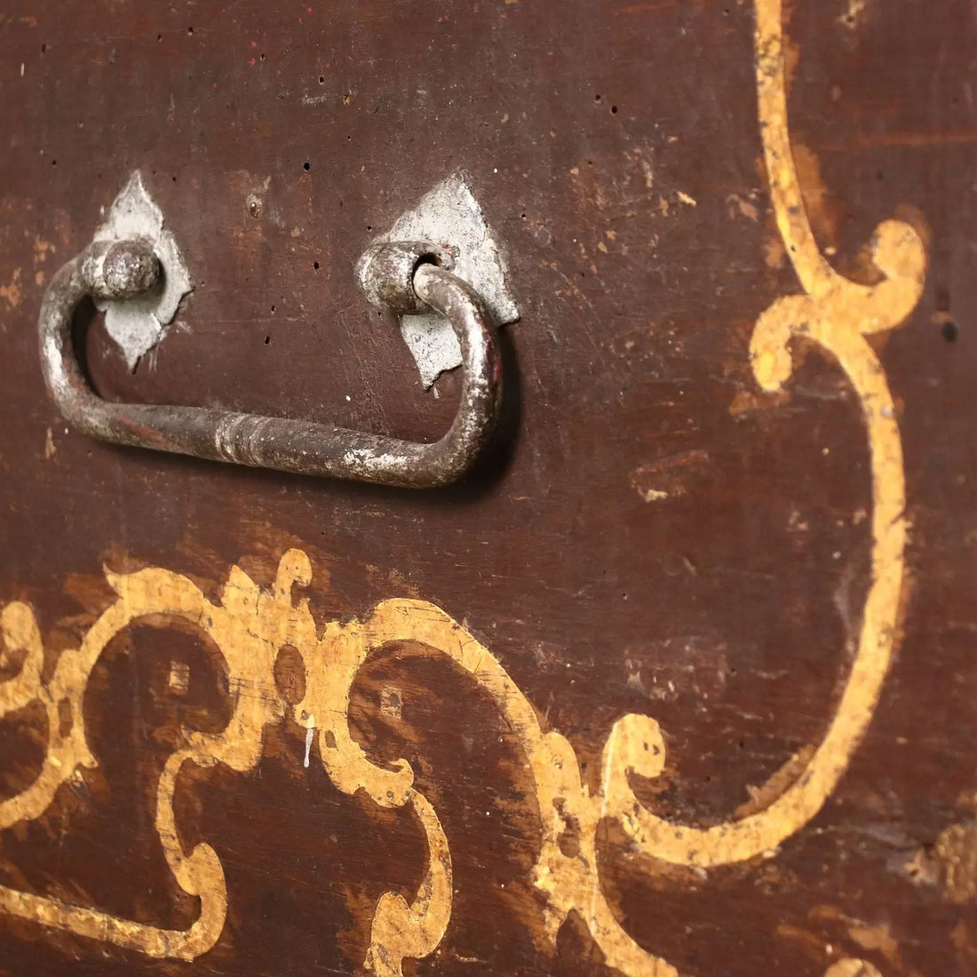 Piedmontese Chest with Beaded Frame and Stucco Inlays XVIII Century