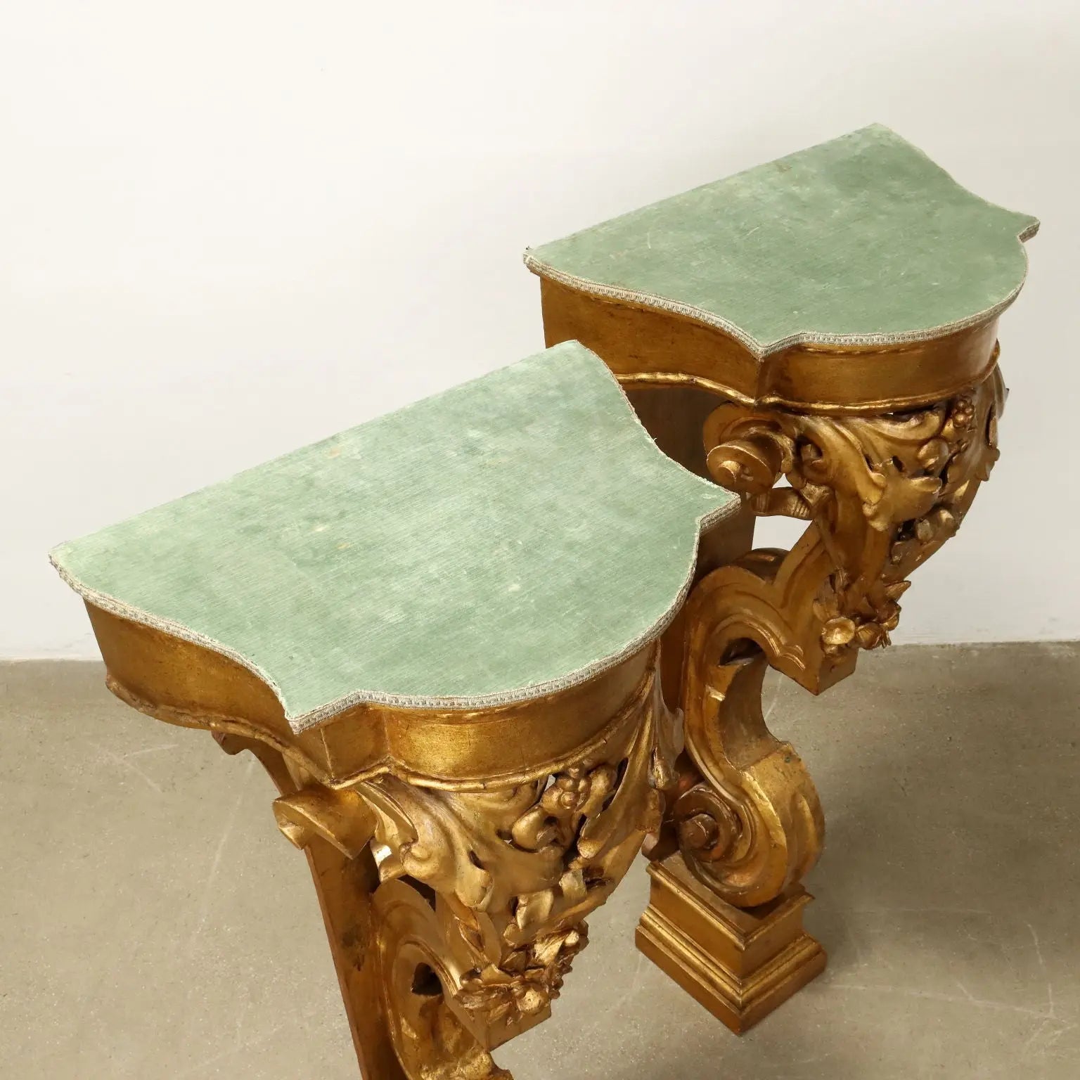 Pair of Antique Shelves Gilded Poplar Italy XX Century - Italy, Late XIX Century | Antiques | Other Furniture