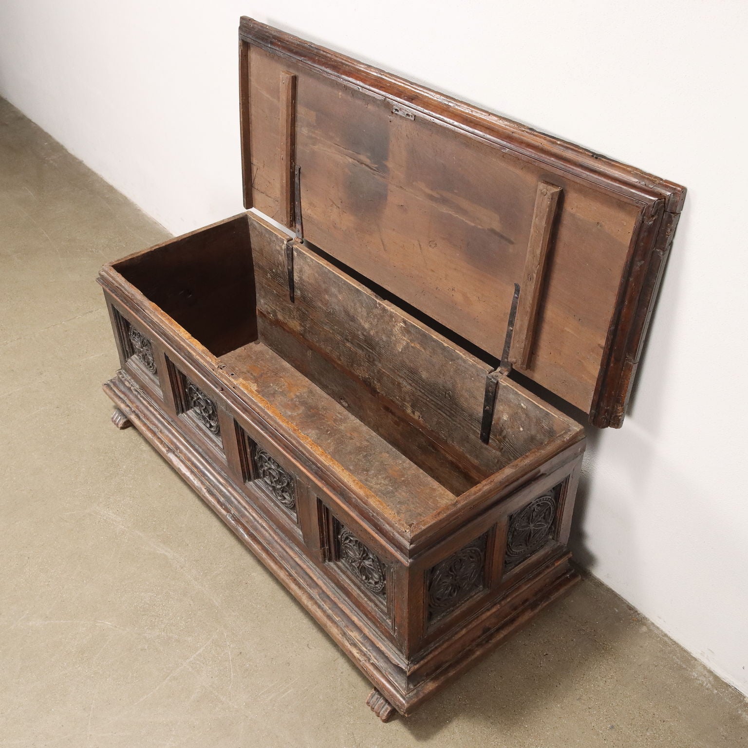  | Antiques  Other Furniture