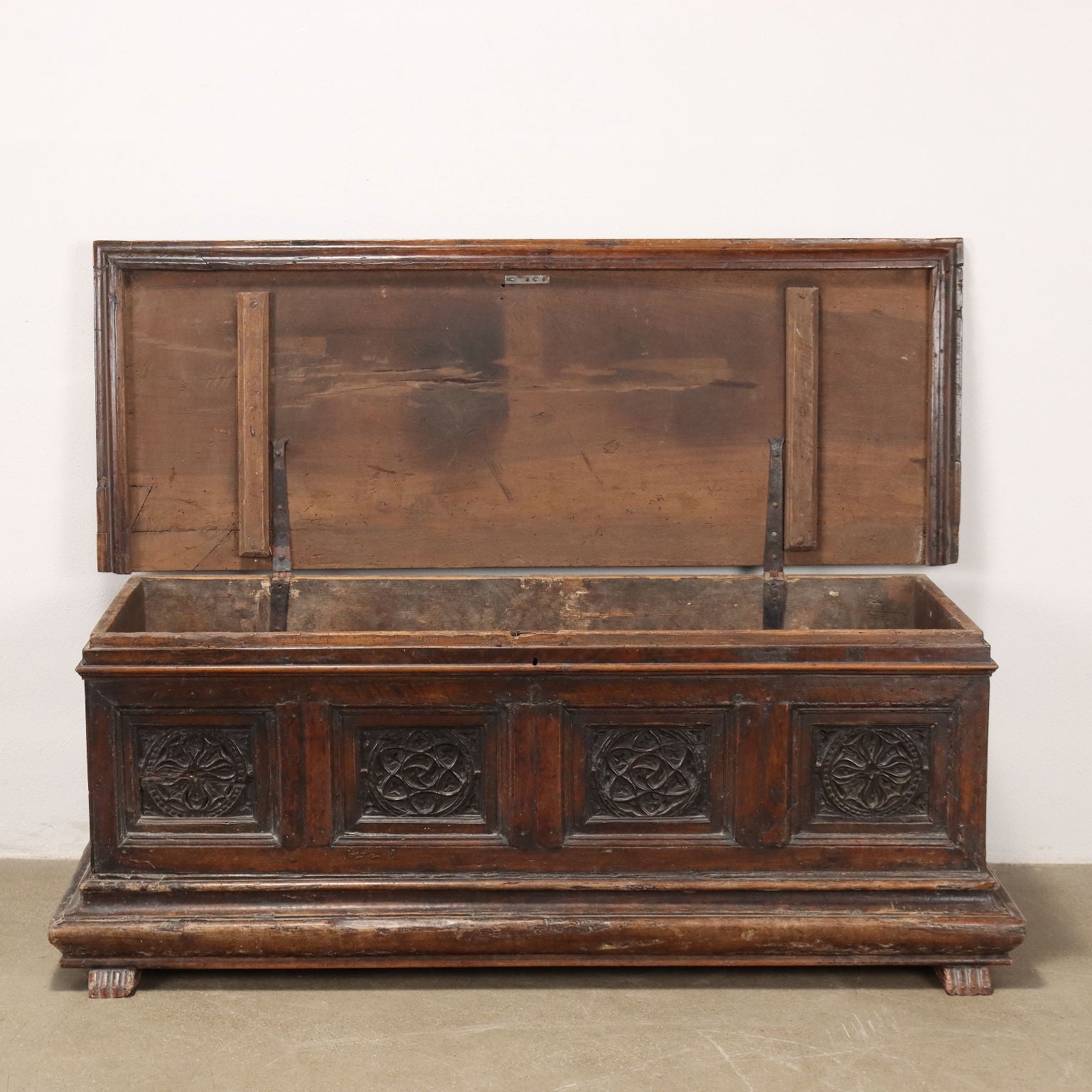  | Antiques  Other Furniture