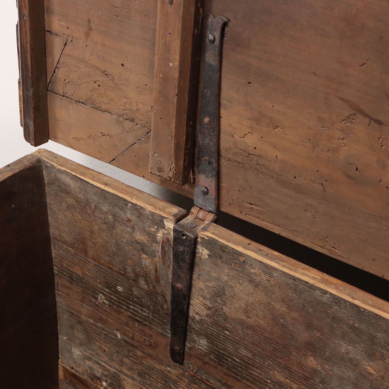  | Antiques  Other Furniture