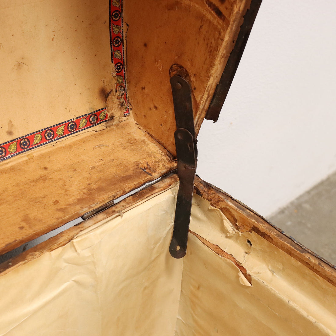  | Antiques  Other Furniture