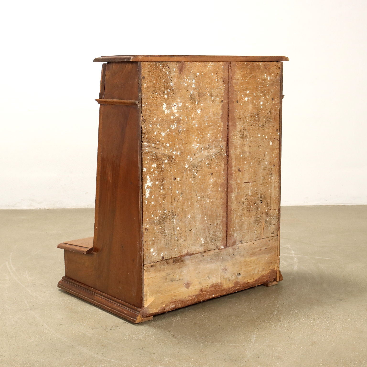  | Antiques  Other Furniture