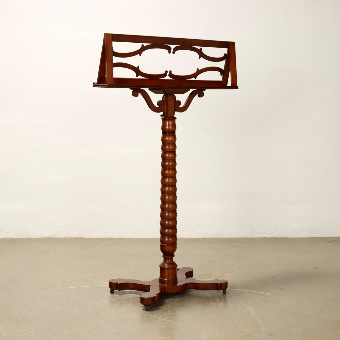  | Antiques  Other Furniture