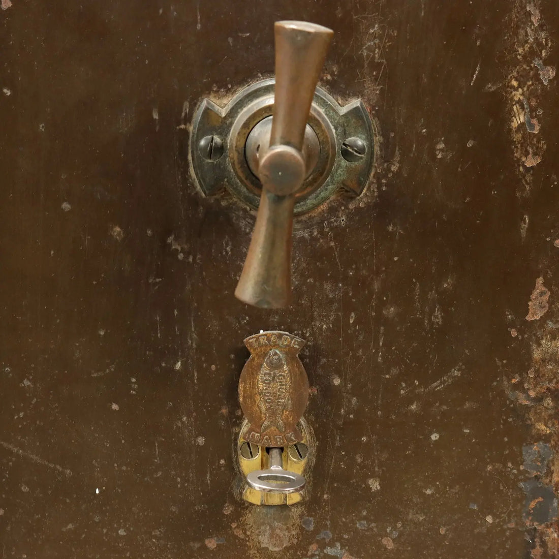 Antique Safe Chubb & Son's Metal England XIX Century - Chubb & Son's Safe | Antiques | Other Furniture