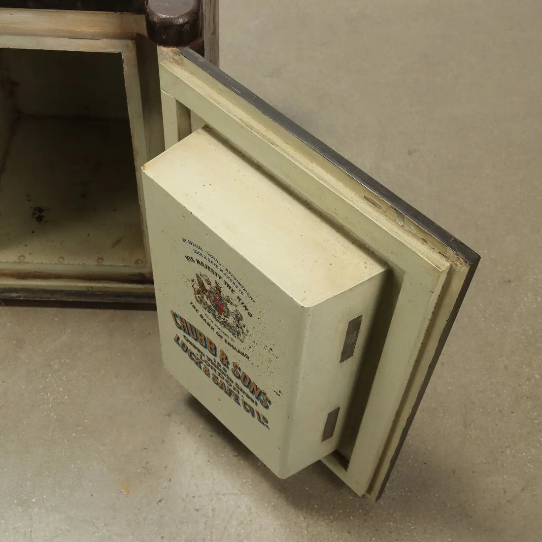 Antique Safe Chubb & Son's Metal England XIX Century - Chubb & Son's Safe | Antiques | Other Furniture