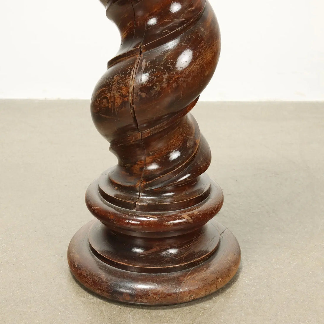 Antique Column Linden Italy XX Century - Mid XX Century | Antiques | Other Furniture