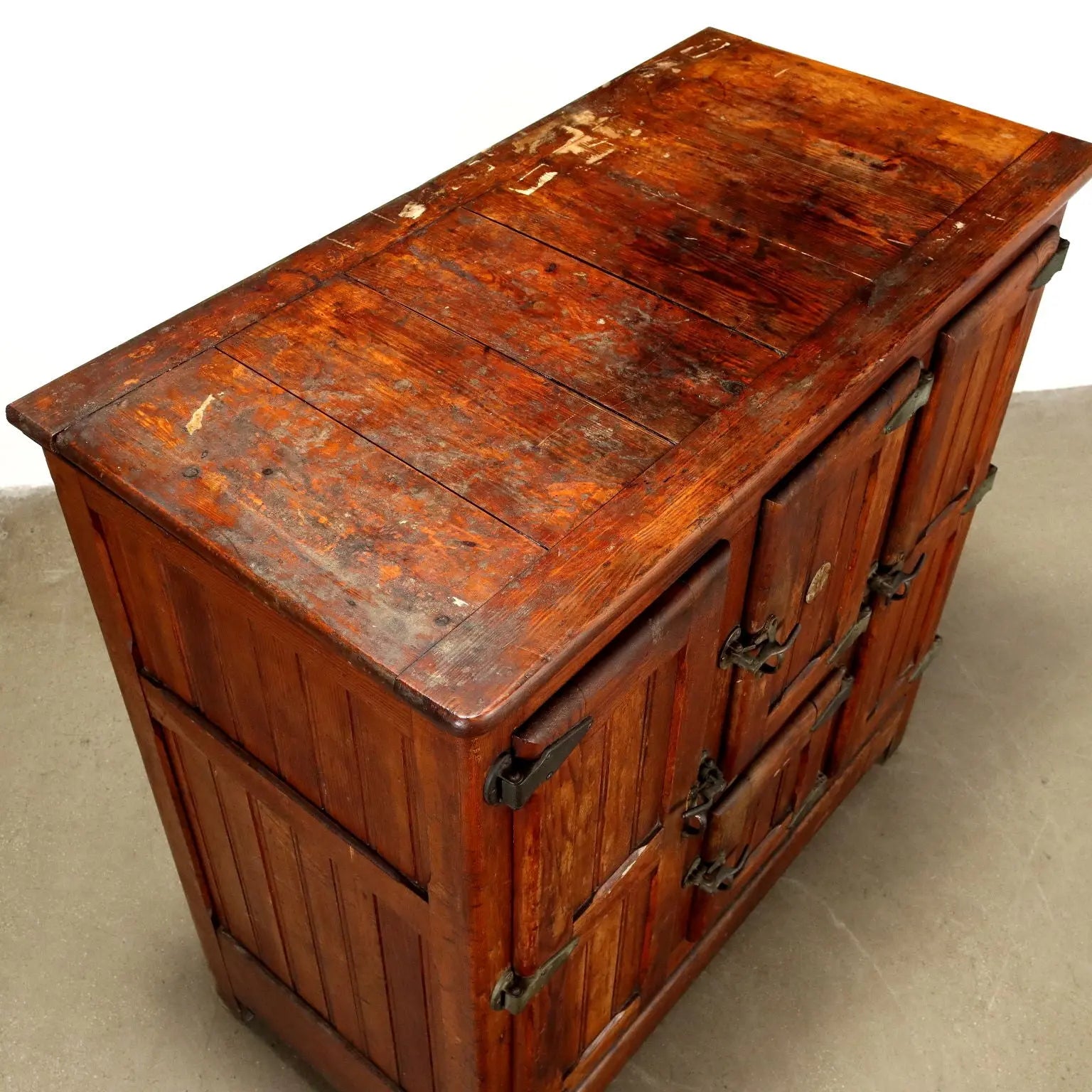 Antique Ice Cabinet Larch Italy XX Century - Ice Cupboard | Antiques | Other Furniture