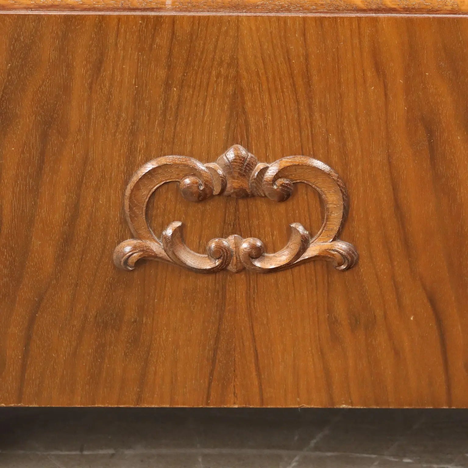Deco Pendulum Clock in Oak - Germany Early 20th Century