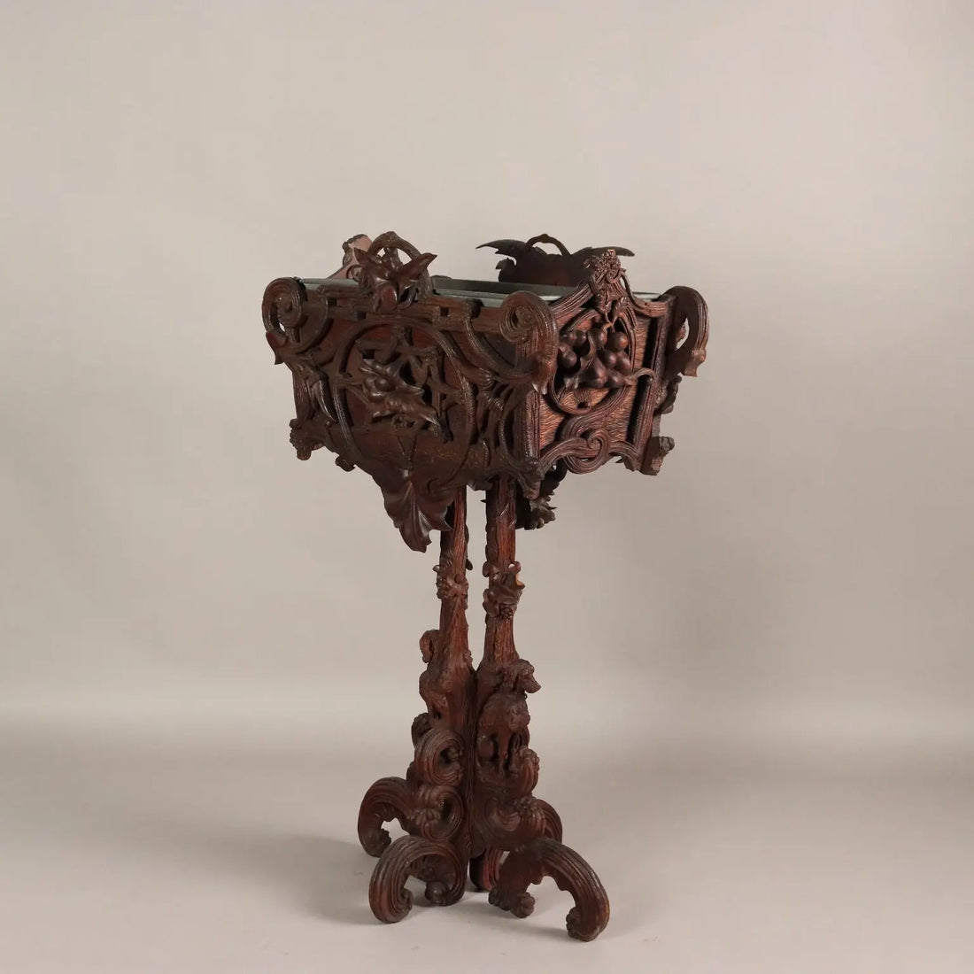 Neobaroque Carved Wood Planter, Late 19th Century