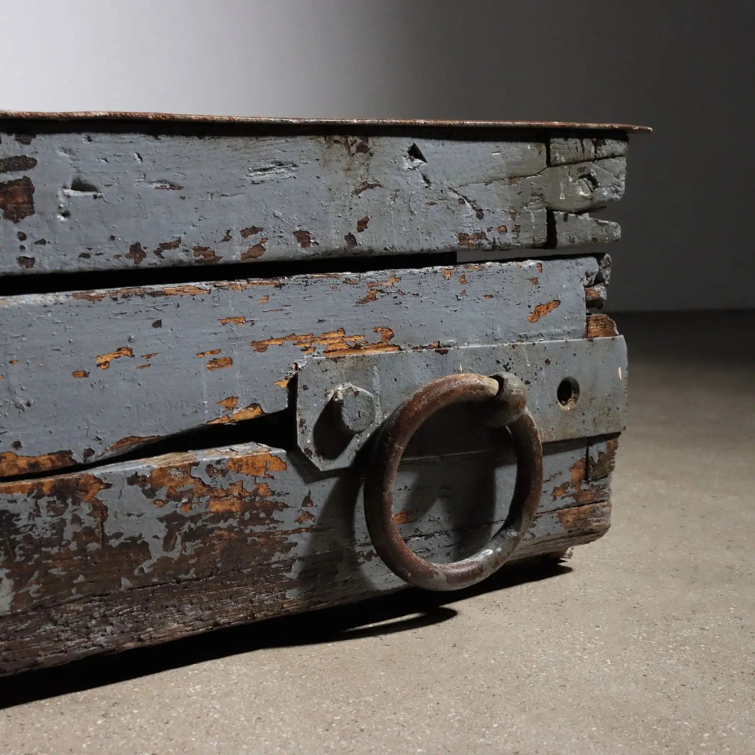Antique Iron and Wood Scale - Italy 20th Century