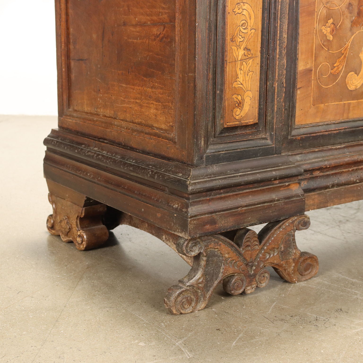  | Antiques  Other Furniture