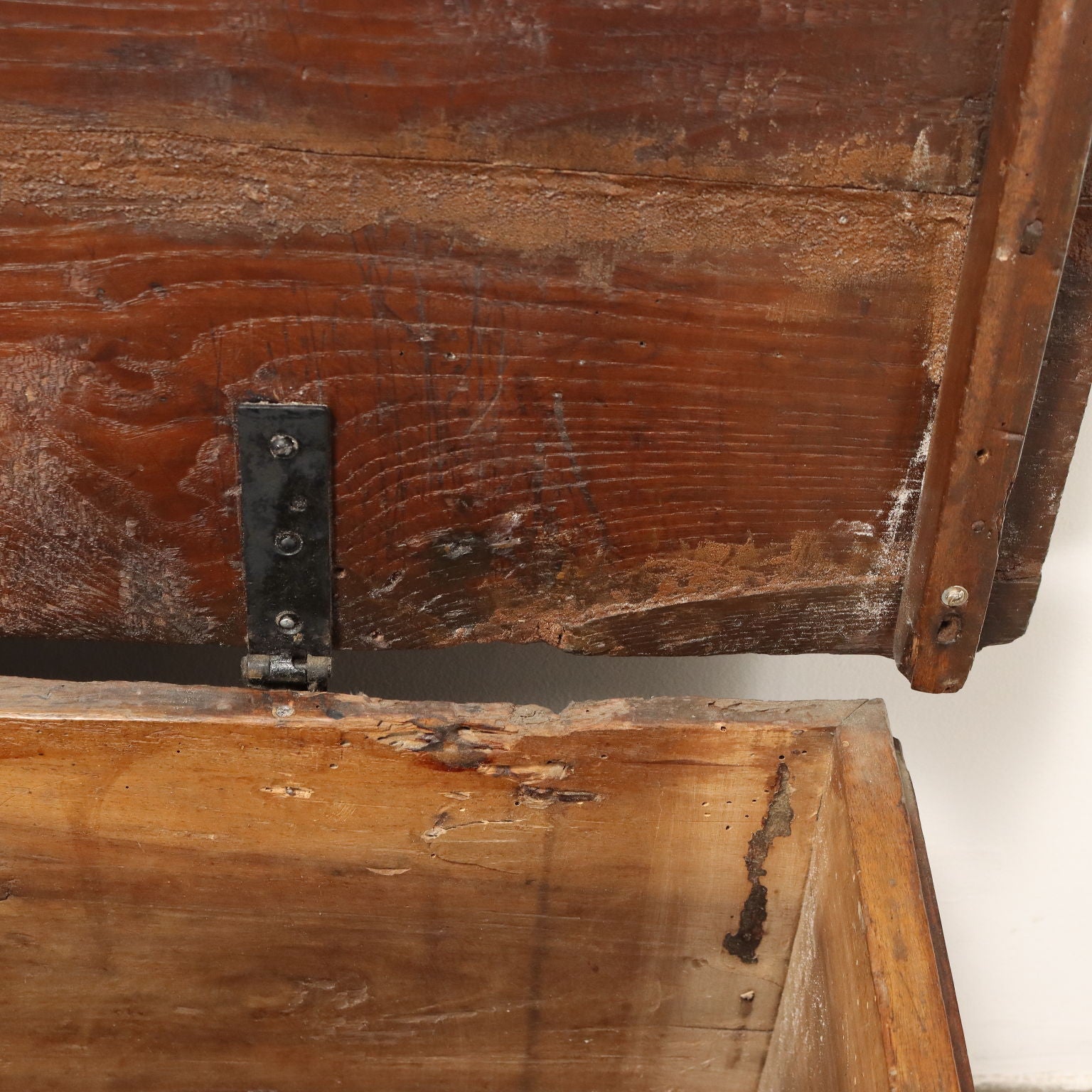  | Antiques  Other Furniture