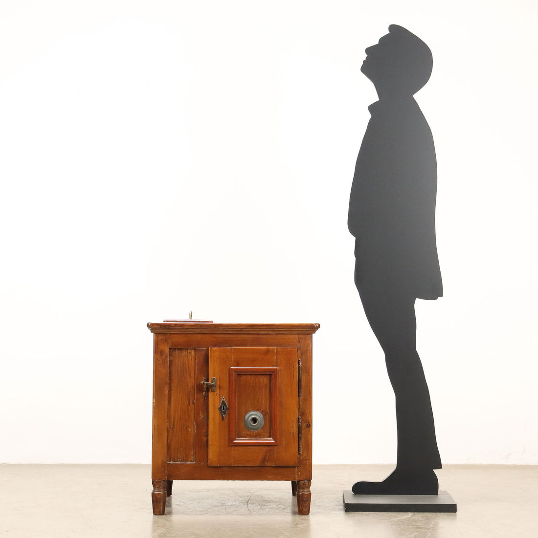  | Antiques  Other Furniture