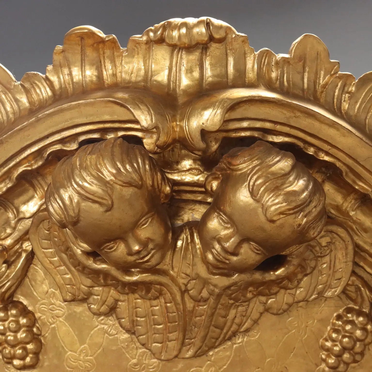 Carved and Gilded Display Case - Italy 18th Century