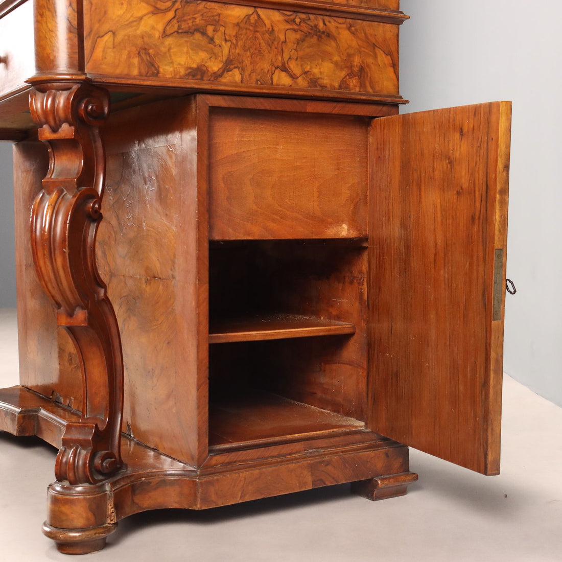  | Antiques  Cupboards