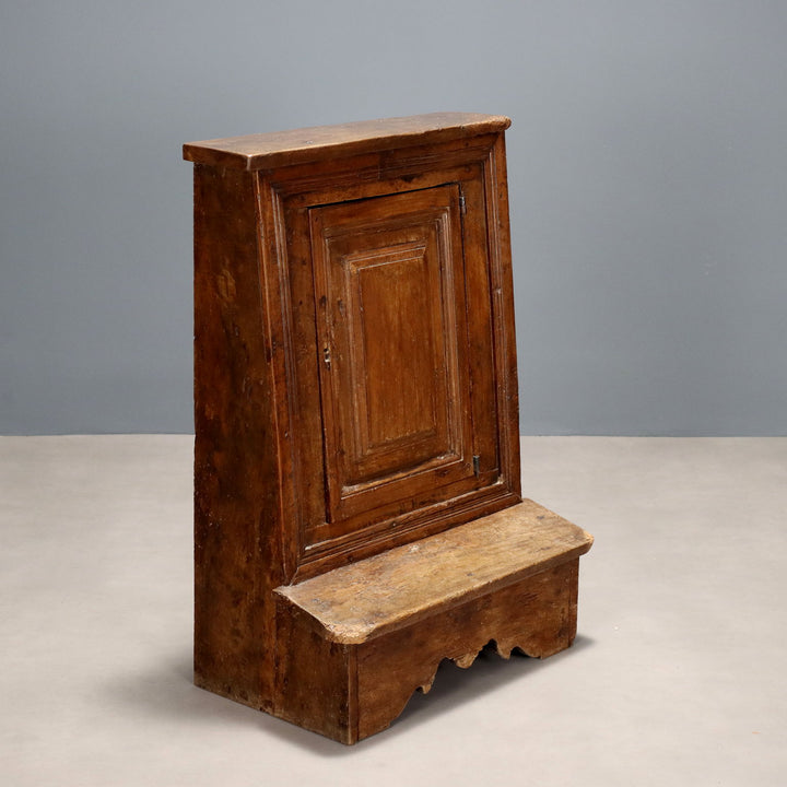  | Antiques  Other Furniture